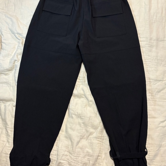 🖤 Unbranded Techwear Cargo Joggers | Silver Zip Details | Size L - Picture 8 of 9